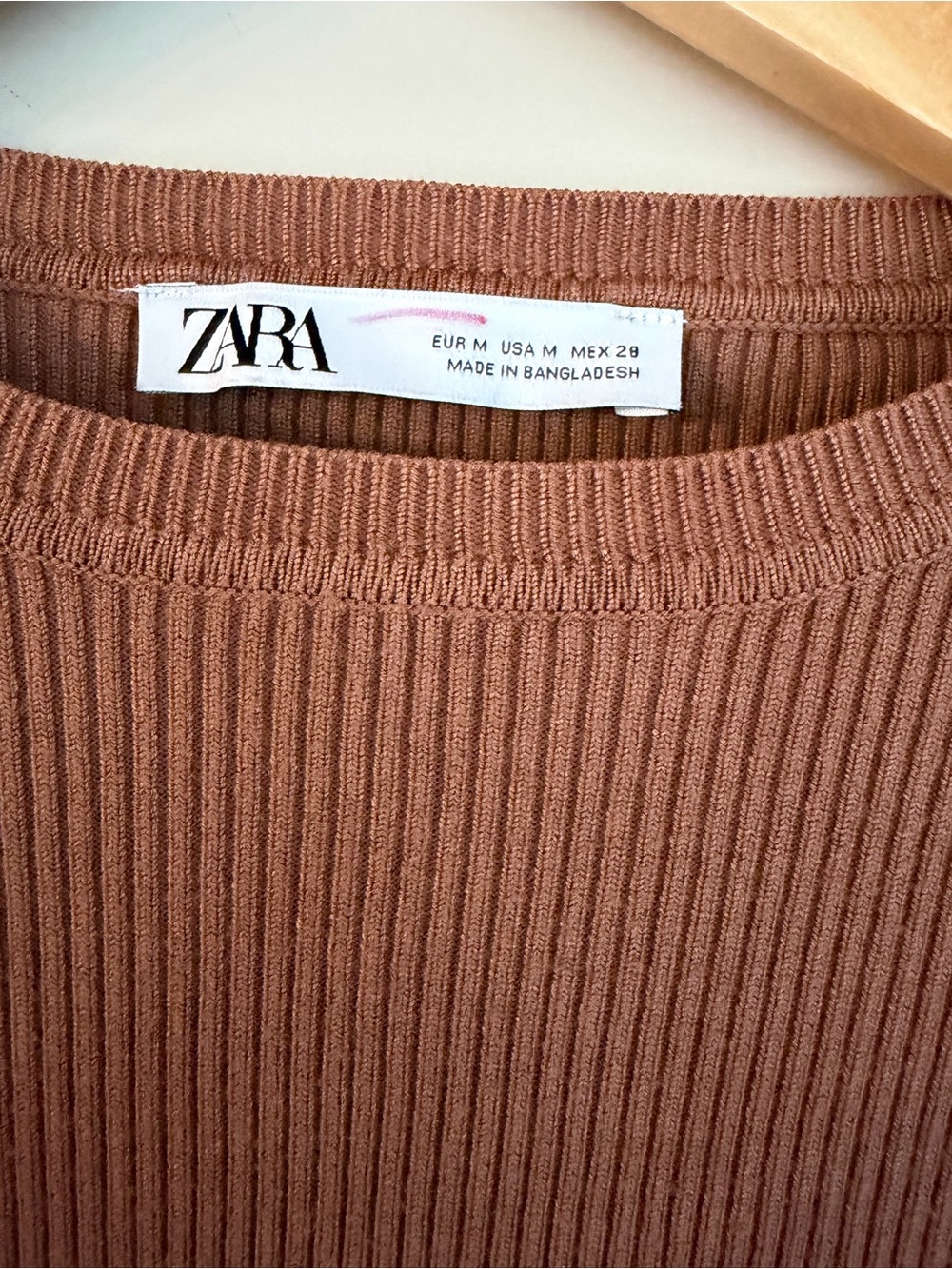 ZARA Ribbed Knit Crop Sweater | Brown | Size Medium - Picture 5 of 5